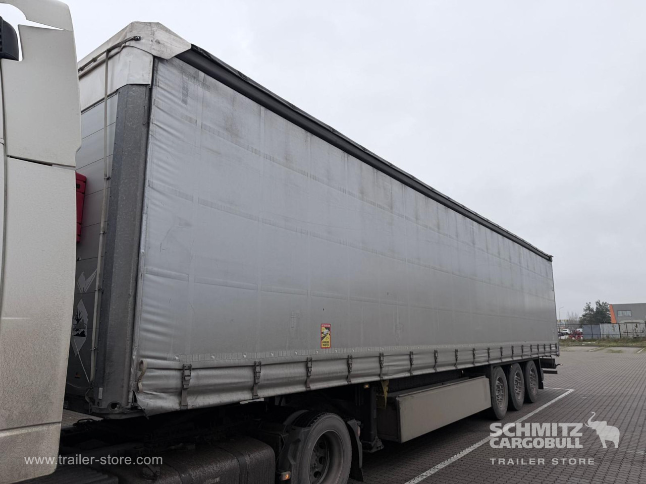 SCHMITZ Curtainsider Standard - Semiremorcă prelată: Foto 3 SCHMITZ Curtainsider Standard - Semiremorcă prelată: Foto 3