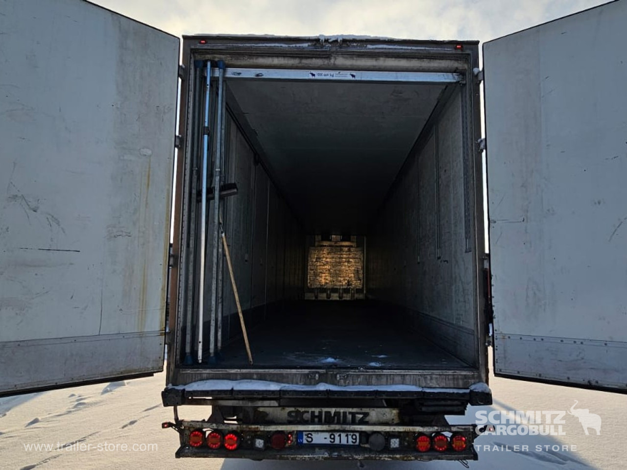 SCHMITZ Reefer Foldable wall - Semiremorcă izoterma: Foto 5 SCHMITZ Reefer Foldable wall - Semiremorcă izoterma: Foto 5