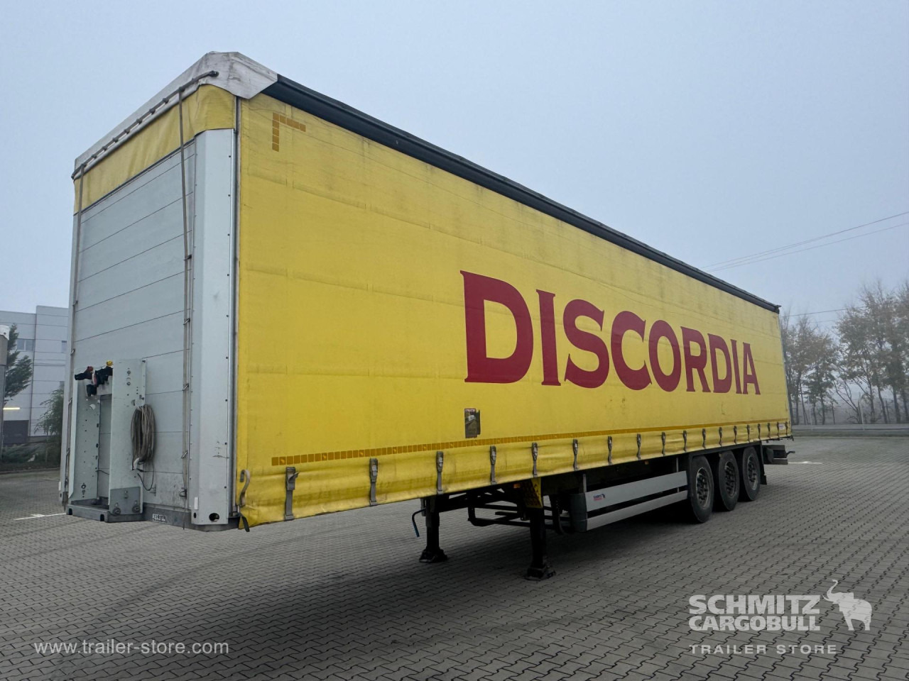 SCHMITZ Curtainsider Standard - Semiremorcă prelată: Foto 4 SCHMITZ Curtainsider Standard - Semiremorcă prelată: Foto 4
