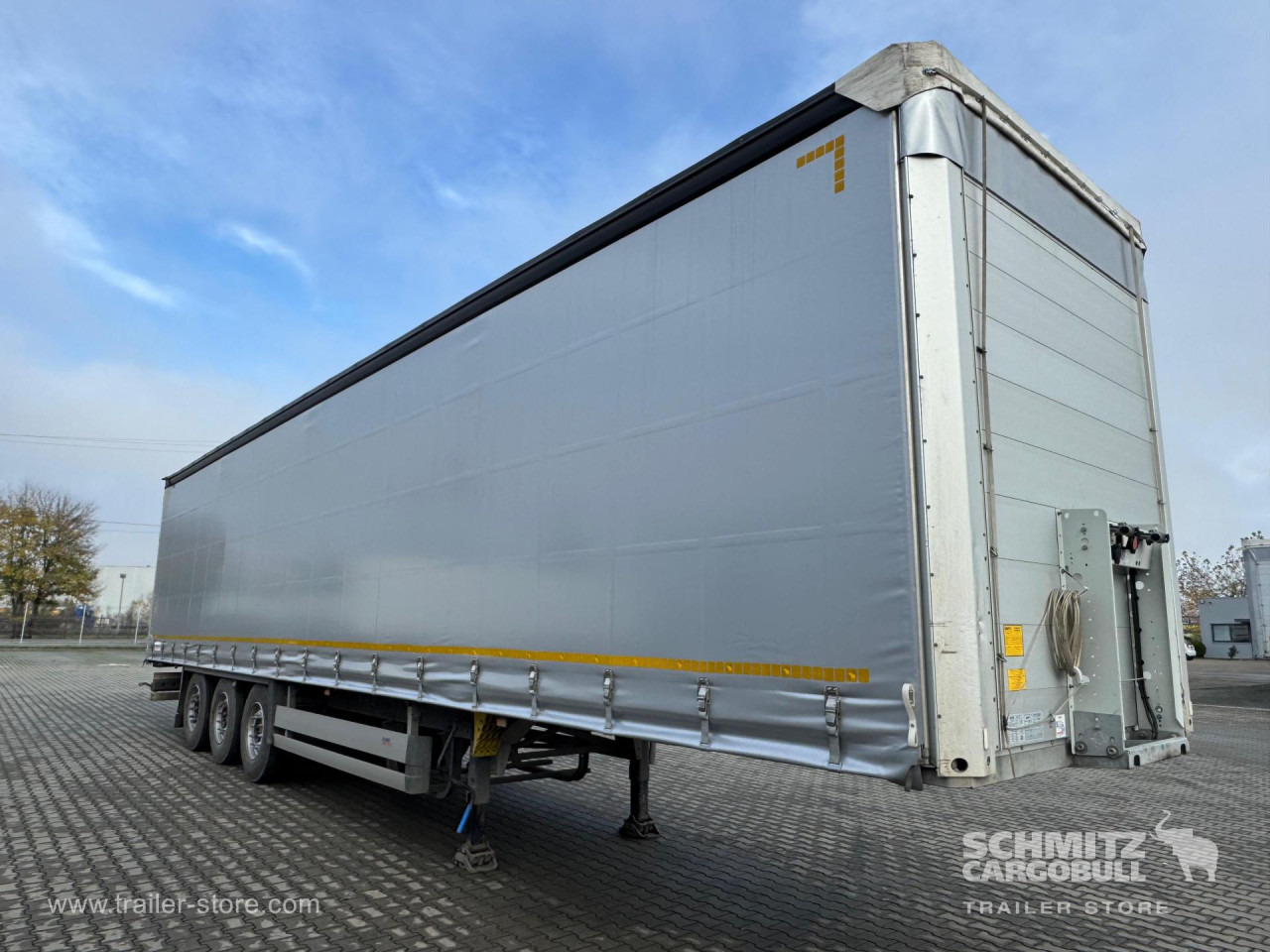 SCHMITZ Curtainsider Standard - Semiremorcă prelată: Foto 1 SCHMITZ Curtainsider Standard - Semiremorcă prelată: Foto 1