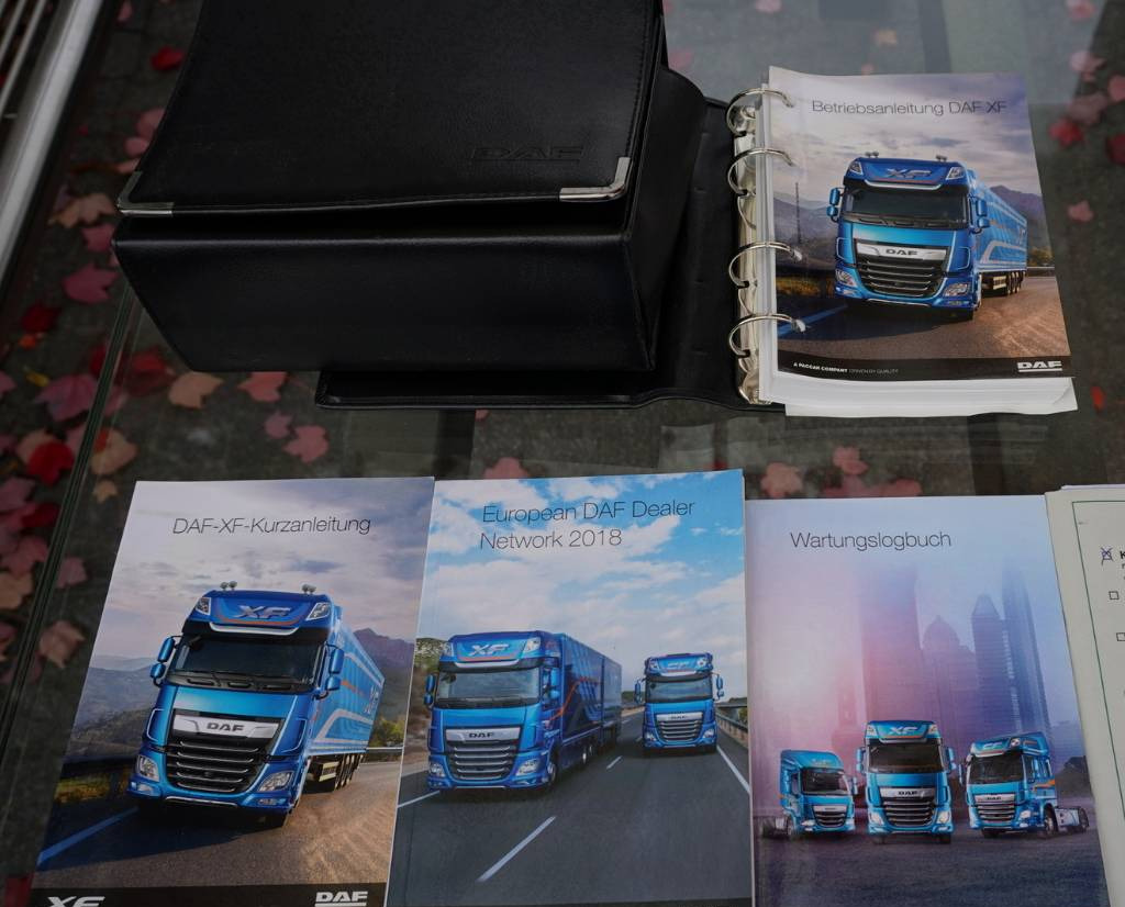 DAF XF 450 6×2 E6 / Refrigerator Lacapitaine / ATP/FRC to 2027 / 18 pallets în leasing DAF XF 450 6×2 E6 / Refrigerator Lacapitaine / ATP/FRC to 2027 / 18 pallets: Foto 24