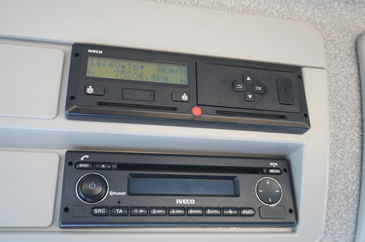 IVECO Eurocargo 160-210 / 75,000 km! / OMARS lowered tow truck platform / Fork - Camion transport auto: Foto 3 IVECO Eurocargo 160-210 / 75,000 km! / OMARS lowered tow truck platform / Fork - Camion transport auto: Foto 3