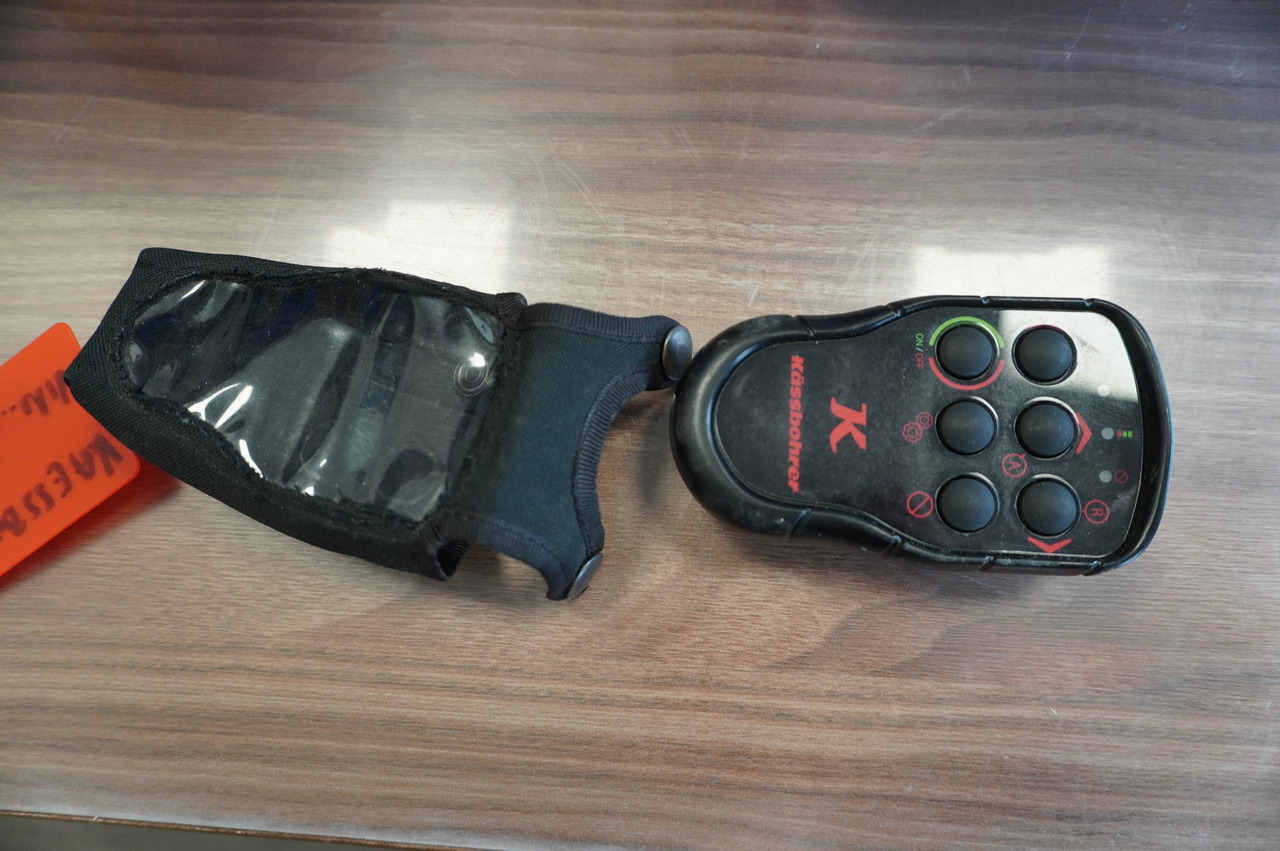 Semiremorcă transport agabaritic KÄSSBOHRER LB2 TIEF-BETT low loader semi-trailer / 16.5 m / Extendable semi-trailer / steered axles / 2 units: Foto 15 Semiremorcă transport agabaritic KÄSSBOHRER LB2 TIEF-BETT low loader semi-trailer / 16.5 m / Extendable semi-trailer / steered axles / 2 units: Foto 15