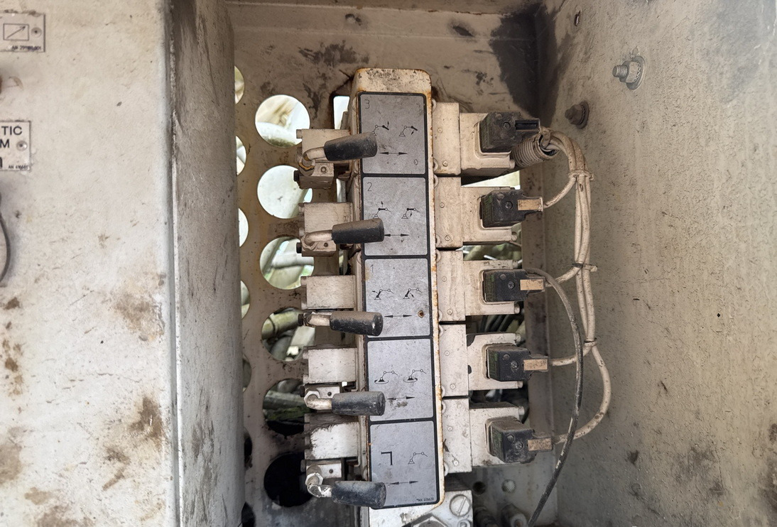 Autopompă de beton MAN TGS 32.400 8x4 Concrete Mixer Pump truck / 426 MTH !!! / 18 meters: Foto 16