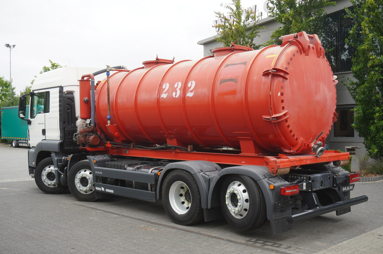 MAN TGS 35.420 8×2 / NEW septic barrel 13000 L / 3 steered axles - Camion cisternă: Foto 3 MAN TGS 35.420 8×2 / NEW septic barrel 13000 L / 3 steered axles - Camion cisternă: Foto 3