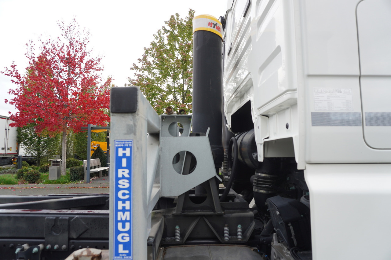 MAN TGX 26.470 6x2 COINTAINERKIPPER HYVA HIRMSCHLING / 200 tho. km! - Camion basculantă: Foto 2 MAN TGX 26.470 6x2 COINTAINERKIPPER HYVA HIRMSCHLING / 200 tho. km! - Camion basculantă: Foto 2