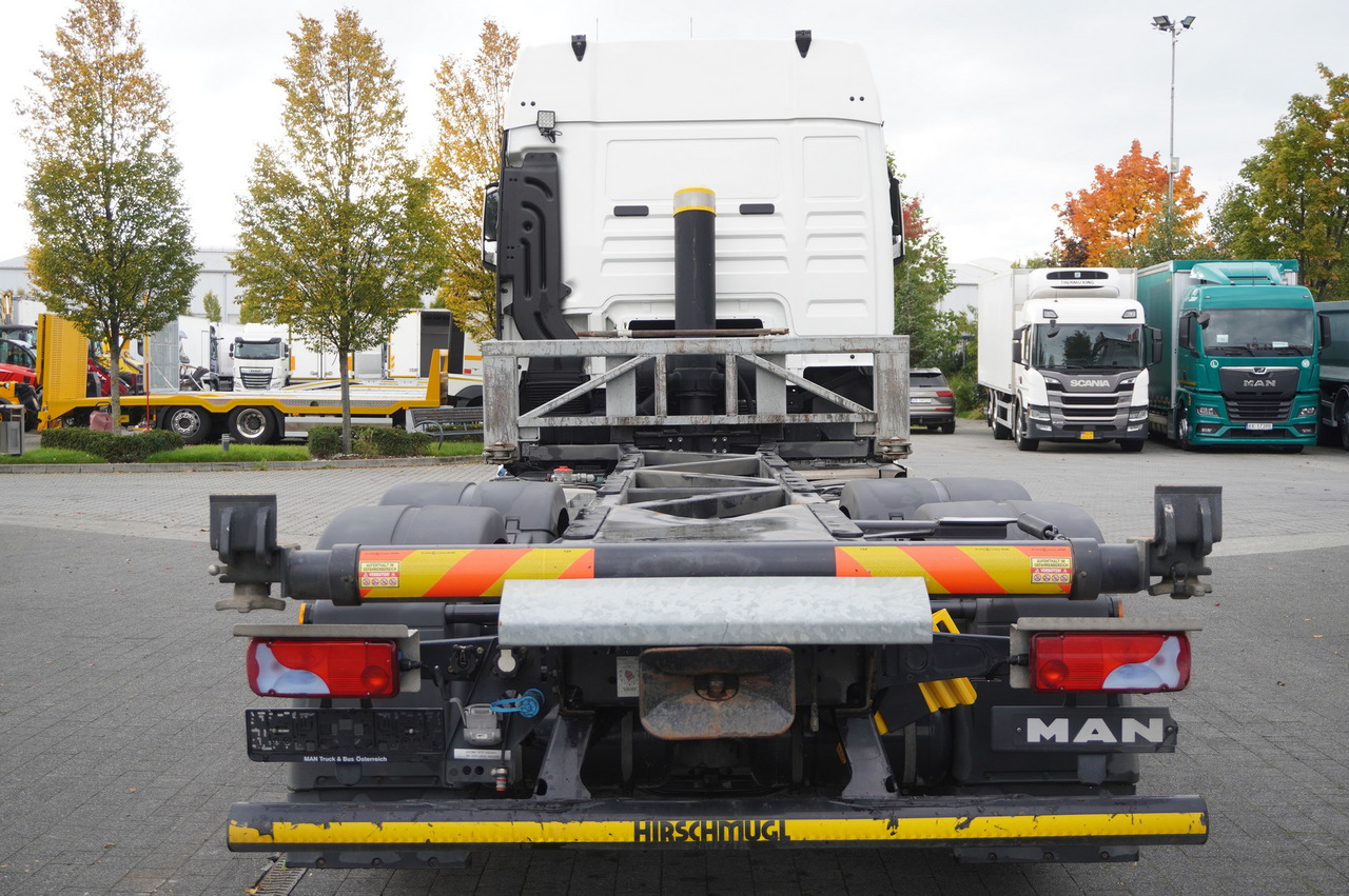 MAN TGX 26.470 6x2 COINTAINERKIPPER HYVA HIRMSCHLING / 200 tho. km! - Camion basculantă: Foto 3 MAN TGX 26.470 6x2 COINTAINERKIPPER HYVA HIRMSCHLING / 200 tho. km! - Camion basculantă: Foto 3