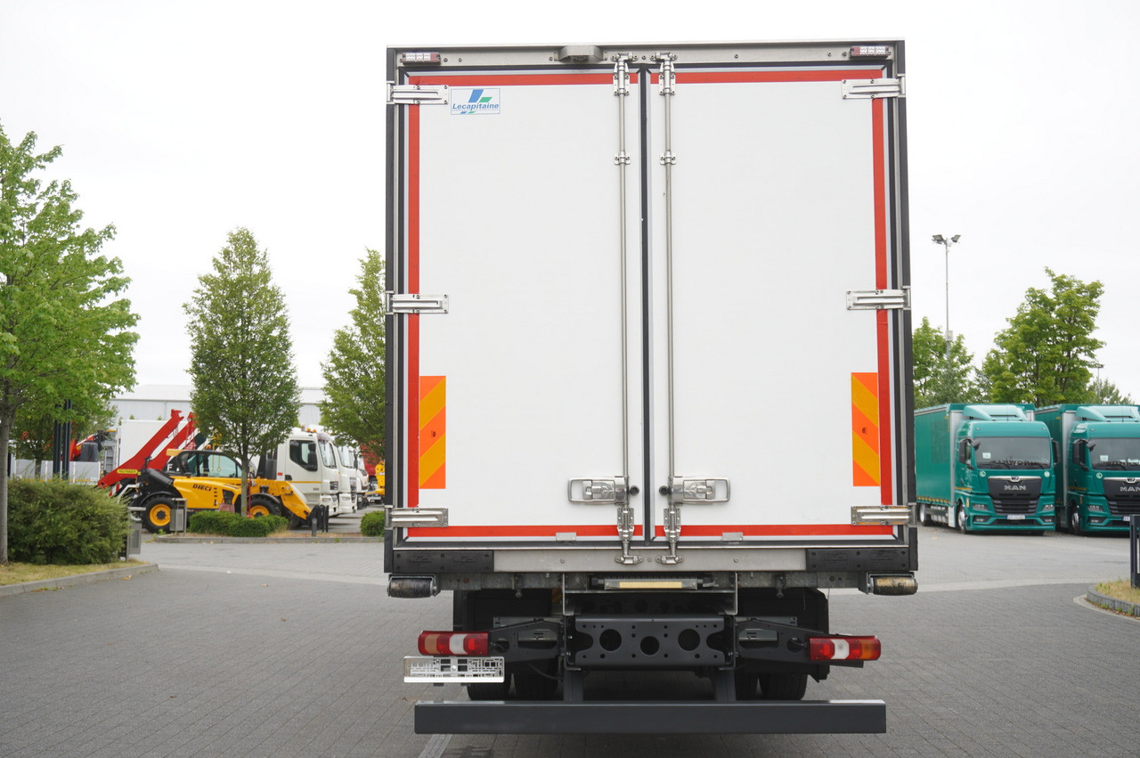 MERCEDES-BENZ Actros 1824 / Refrigerator 22 EPAL / Carrier Supra 950 / Sleeping cabin - Camion frigider: Foto 4 MERCEDES-BENZ Actros 1824 / Refrigerator 22 EPAL / Carrier Supra 950 / Sleeping cabin - Camion frigider: Foto 4