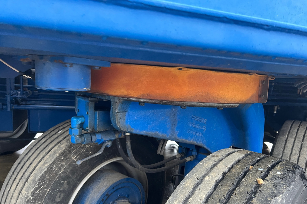 NICOLAS ASM14.4-4.1 terminal tractor 8x2x8 / 200 MTH în leasing NICOLAS ASM14.4-4.1 terminal tractor 8x2x8 / 200 MTH: Foto 24