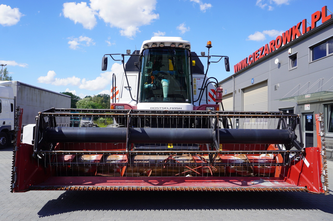 ROSTSELMASH VECTOR 425 RSM-101 grain harvester + Header 5 m + rapeseed harvesting extension / 2300 MTH - Combină de recoltat cereale: Foto 4 ROSTSELMASH VECTOR 425 RSM-101 grain harvester + Header 5 m + rapeseed harvesting extension / 2300 MTH - Combină de recoltat cereale: Foto 4