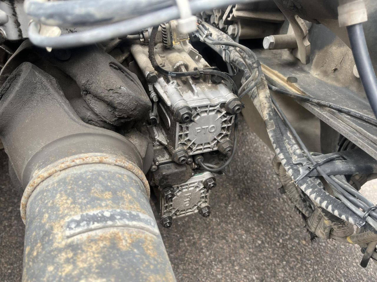 Camion şasiu SCANIA R560 B8x4*4 / Chassis / sleeper cab / Power take-off: Foto 10