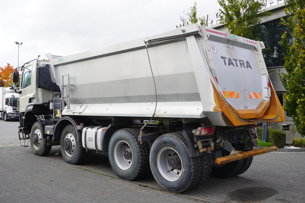 TATRA Phoenix 8x8 Twin-Steer Quad/A dump truck / 30 tho. km - Camion minier: Foto 4 TATRA Phoenix 8x8 Twin-Steer Quad/A dump truck / 30 tho. km - Camion minier: Foto 4