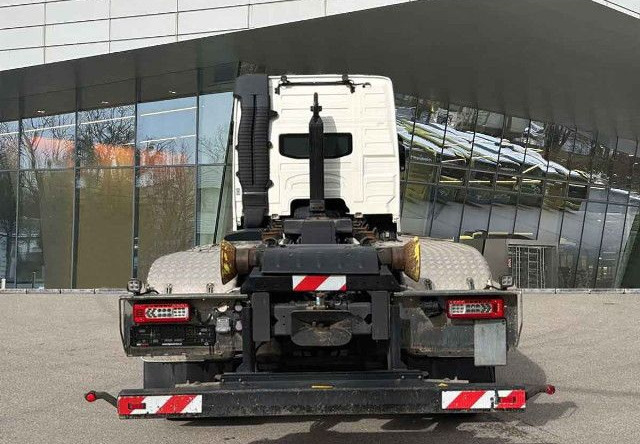 VOLVO FM 460 6X2*4 / HIAB ULT21S61 hooklift / 50 tho. km! / 2022 - Camion cu cârlig: Foto 5 VOLVO FM 460 6X2*4 / HIAB ULT21S61 hooklift / 50 tho. km! / 2022 - Camion cu cârlig: Foto 5