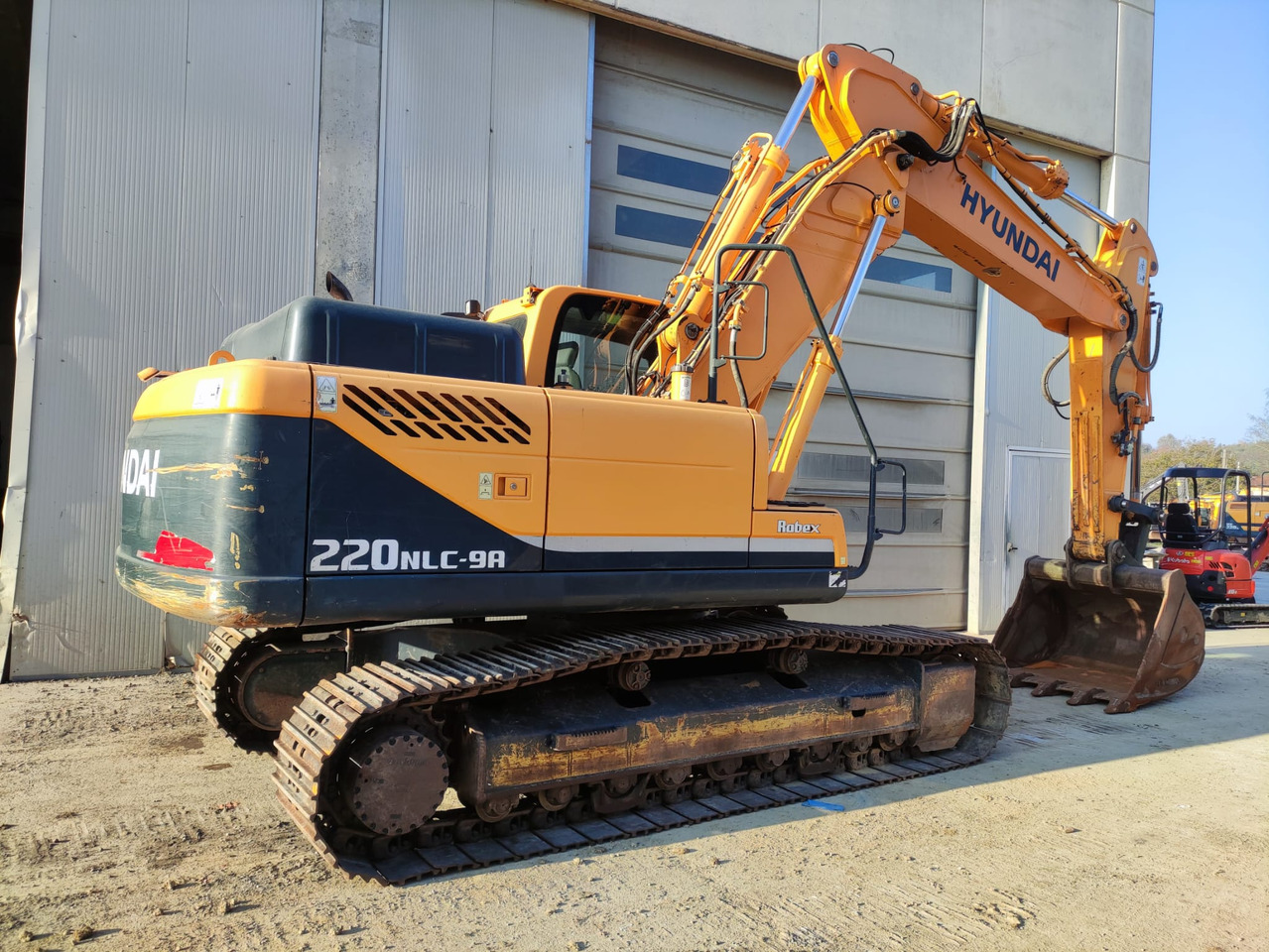 Hyundai R220NLC-9A - Excavator pe şenile: Foto 4 Hyundai R220NLC-9A - Excavator pe şenile: Foto 4