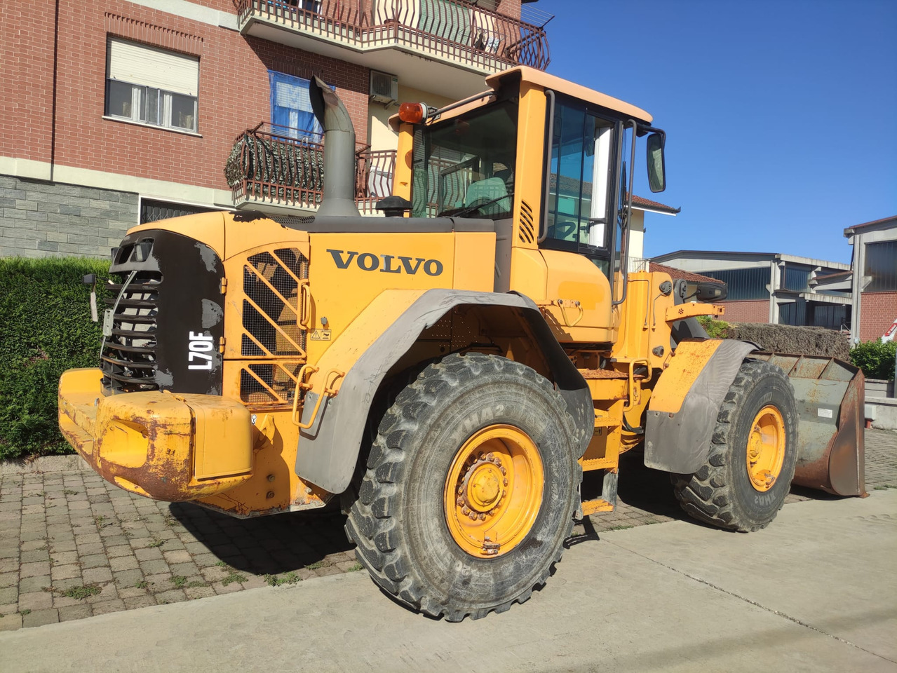 VOLVO L70F - Încărcător frontal pe pneuri: Foto 4 VOLVO L70F - Încărcător frontal pe pneuri: Foto 4