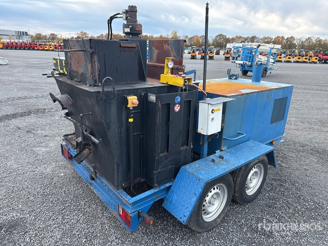 2010 Richard Rupprecht GmbH 230-RW Asphalt Distributor Trailer - Gudronator: Foto 3 2010 Richard Rupprecht GmbH 230-RW Asphalt Distributor Trailer - Gudronator: Foto 3