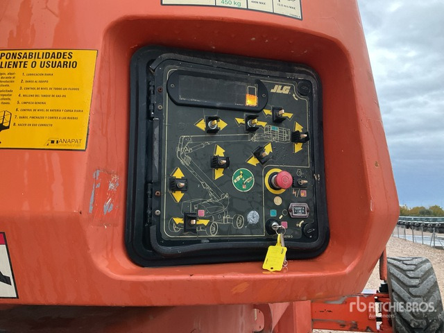 2005 JLG 1250AJP 4WD Diesel Articulating Boom Lift - Nacela articulata: Foto 3 2005 JLG 1250AJP 4WD Diesel Articulating Boom Lift - Nacela articulata: Foto 3