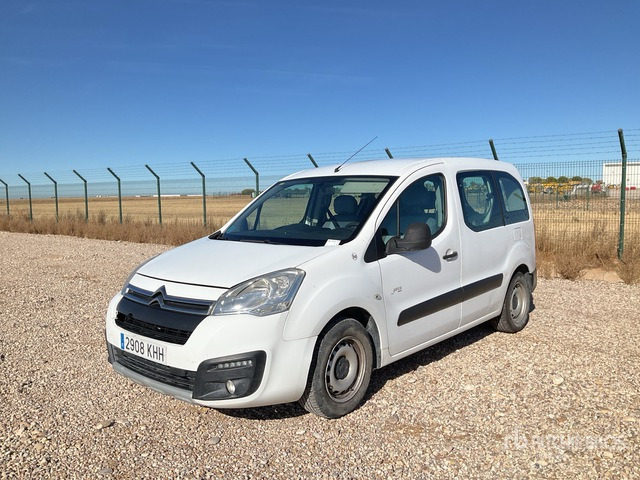 2018 Citroen Berlingo Passenger Van - Microbuz, Transport persoane: Foto 1 2018 Citroen Berlingo Passenger Van - Microbuz, Transport persoane: Foto 1