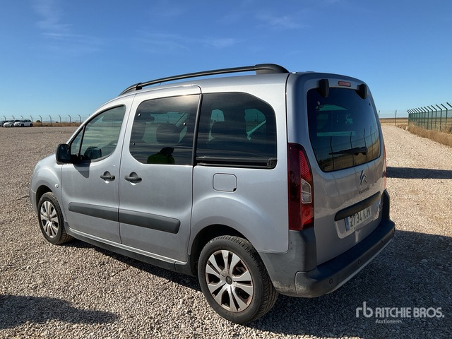 2018 Citroen Berlingo Passenger Van - Microbuz, Transport persoane: Foto 2 2018 Citroen Berlingo Passenger Van - Microbuz, Transport persoane: Foto 2