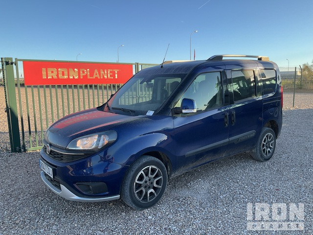 2019 Fiat Doblo 5 Passenger Van - Transport persoane: Foto 1 2019 Fiat Doblo 5 Passenger Van - Transport persoane: Foto 1