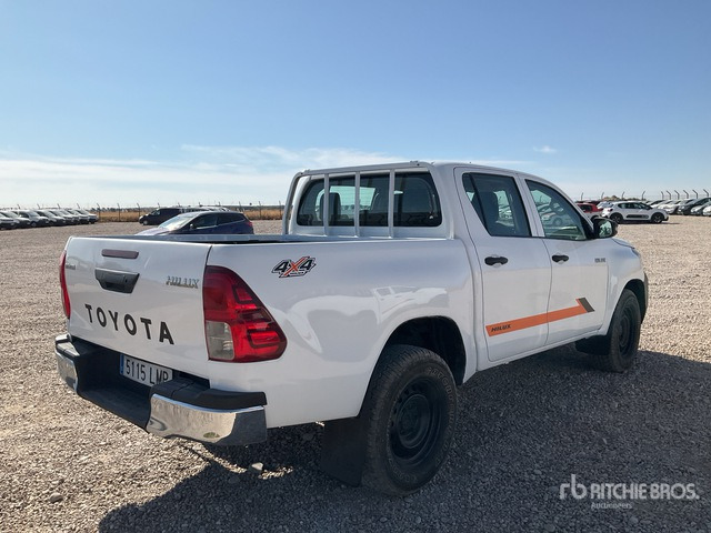 2020 Toyota Hilux 4x4 Crew Cab Pickup - Pick-up: Foto 4 2020 Toyota Hilux 4x4 Crew Cab Pickup - Pick-up: Foto 4