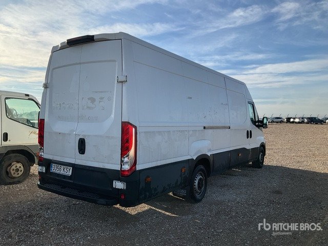 2018 Iveco Daily 35S16 Cargo Van - Autoutilitară: Foto 4 2018 Iveco Daily 35S16 Cargo Van - Autoutilitară: Foto 4