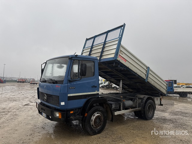 1995 Mercedes-Benz 15.17 4x2 S/A Dump Truck - Camion basculantă: Foto 1 1995 Mercedes-Benz 15.17 4x2 S/A Dump Truck - Camion basculantă: Foto 1