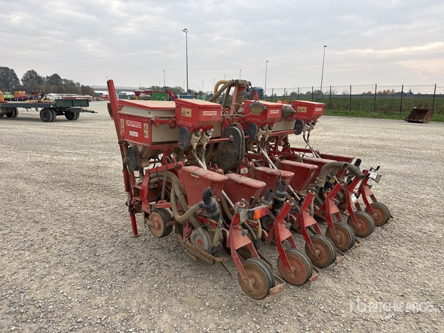 1998 Maschio Gaspardo SP F6 Air Seeder - Semănătoare: Foto 2 1998 Maschio Gaspardo SP F6 Air Seeder - Semănătoare: Foto 2