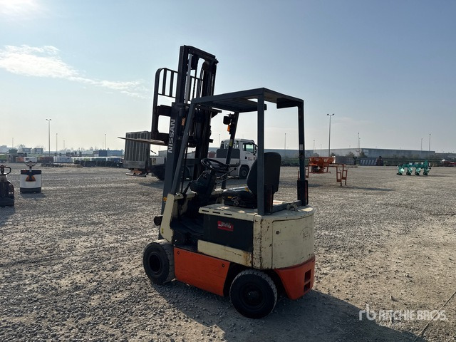 1999 Nissan FP01L15U Electric Forklift - Electrostivuitor: Foto 2 1999 Nissan FP01L15U Electric Forklift - Electrostivuitor: Foto 2