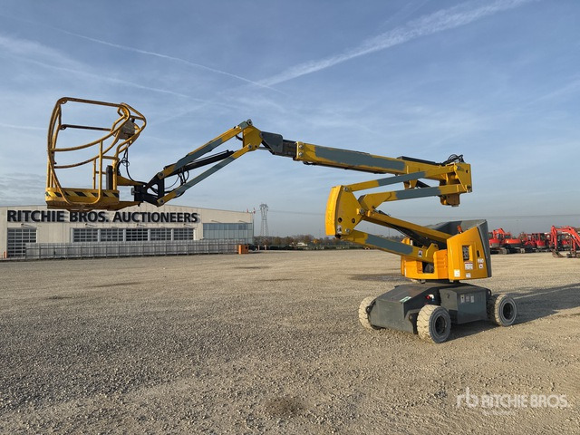 2006 Haulotte HA15IP Electric Articulating Boom Lift - Nacela articulata: Foto 1 2006 Haulotte HA15IP Electric Articulating Boom Lift - Nacela articulata: Foto 1