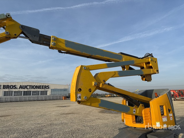 2006 Haulotte HA15IP Electric Articulating Boom Lift - Nacela articulata: Foto 5 2006 Haulotte HA15IP Electric Articulating Boom Lift - Nacela articulata: Foto 5