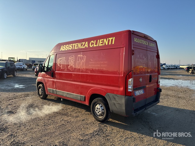 2011 Fiat Ducato Van Truck - Camion furgon: Foto 2 2011 Fiat Ducato Van Truck - Camion furgon: Foto 2