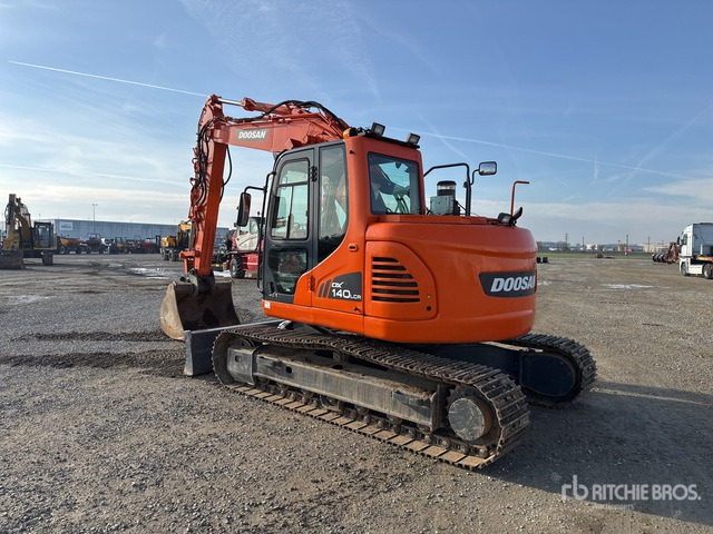 2013 Doosan DX140LCR-3 Tracked Excavator - Excavator pe şenile: Foto 2 2013 Doosan DX140LCR-3 Tracked Excavator - Excavator pe şenile: Foto 2