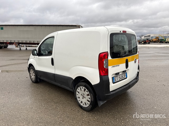 2013 Fiat Fiorino Van Truck - Camion furgon: Foto 2 2013 Fiat Fiorino Van Truck - Camion furgon: Foto 2