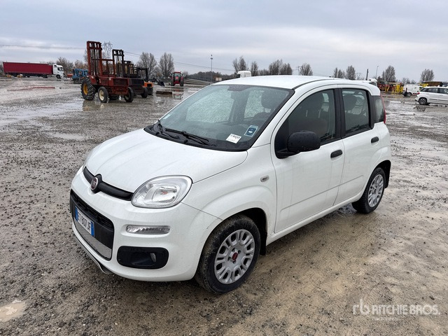 2013 Fiat Panda Automobile - Automobil: Foto 1 2013 Fiat Panda Automobile - Automobil: Foto 1