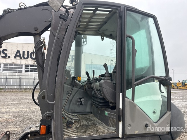 2016 Mecalac 10 MCR Tracked Excavator - Excavator pe şenile: Foto 5 2016 Mecalac 10 MCR Tracked Excavator - Excavator pe şenile: Foto 5
