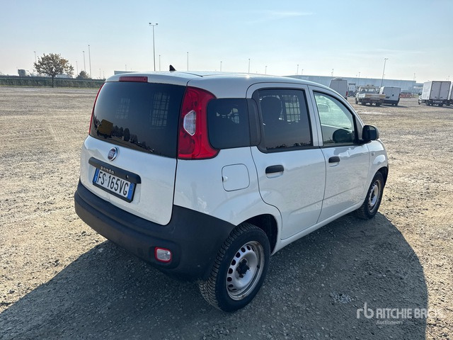 2018 Fiat Panda 1.2 69CV VAN EURO 6DT POP Van Truck - Camion furgon: Foto 4 2018 Fiat Panda 1.2 69CV VAN EURO 6DT POP Van Truck - Camion furgon: Foto 4