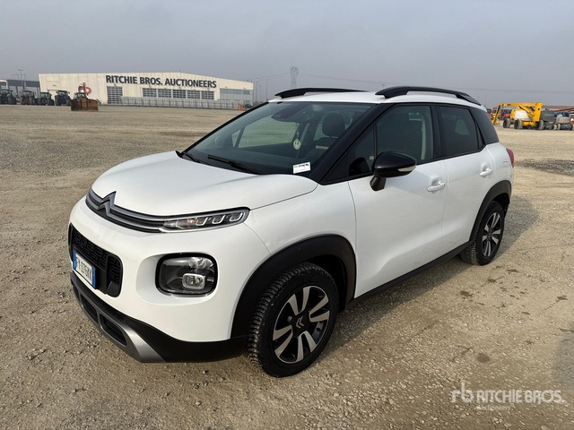 2019 Citroen C3 Aircross PURETECH 110 SeS SHINE Automobile - Automobil: Foto 1 2019 Citroen C3 Aircross PURETECH 110 SeS SHINE Automobile - Automobil: Foto 1