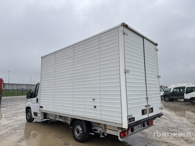 2022 Fiat Ducato 35 LH3 2.2 MJT 3 140CV Van Truck - Camion furgon: Foto 2 2022 Fiat Ducato 35 LH3 2.2 MJT 3 140CV Van Truck - Camion furgon: Foto 2
