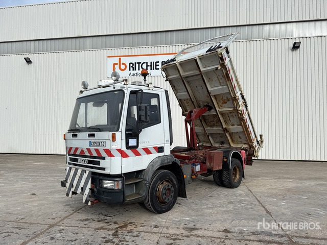 2002 Iveco 130E18 4x2 Camion Benne 4x2 S/A Dump Truck - Camion basculantă: Foto 2 2002 Iveco 130E18 4x2 Camion Benne 4x2 S/A Dump Truck - Camion basculantă: Foto 2