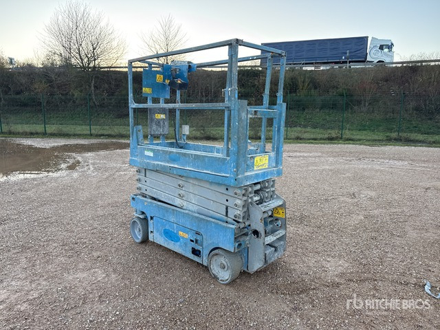 2012 Genie GS1932 Electric Nacelle Ciseau Electrique Scissor Lift - Platforma foarfeca: Foto 3 2012 Genie GS1932 Electric Nacelle Ciseau Electrique Scissor Lift - Platforma foarfeca: Foto 3