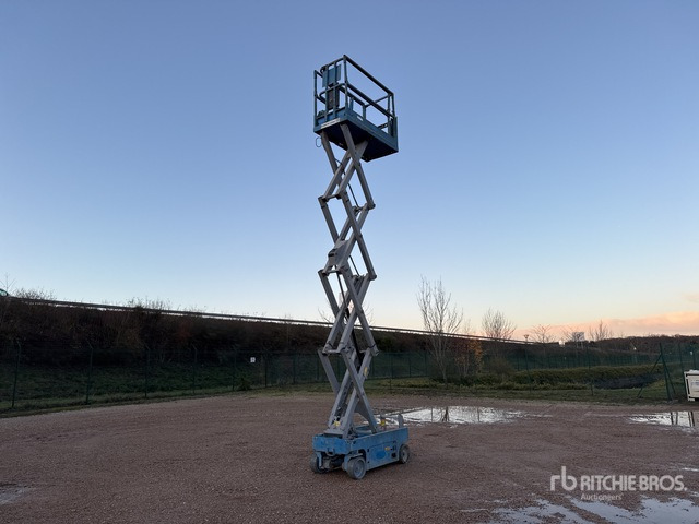 2012 Genie GS1932 Electric Nacelle Ciseau Electrique Scissor Lift - Platforma foarfeca: Foto 2 2012 Genie GS1932 Electric Nacelle Ciseau Electrique Scissor Lift - Platforma foarfeca: Foto 2