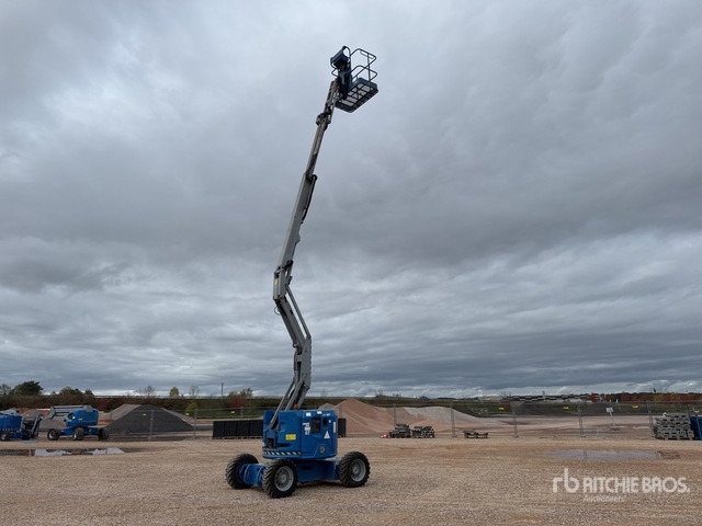 2012 Genie Z34/22 4WD Diesel Nacelle Articulee Articulating Boom Lift - Nacela articulata: Foto 3 2012 Genie Z34/22 4WD Diesel Nacelle Articulee Articulating Boom Lift - Nacela articulata: Foto 3