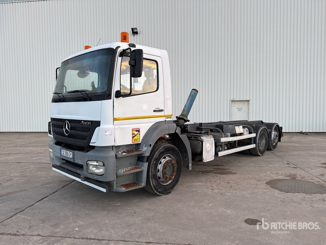 2013 Mercedes Axor 2533 6x2 Camion Chassis Cab 6x2 Flatbed Truck - Camion platformă: Foto 1 2013 Mercedes Axor 2533 6x2 Camion Chassis Cab 6x2 Flatbed Truck - Camion platformă: Foto 1