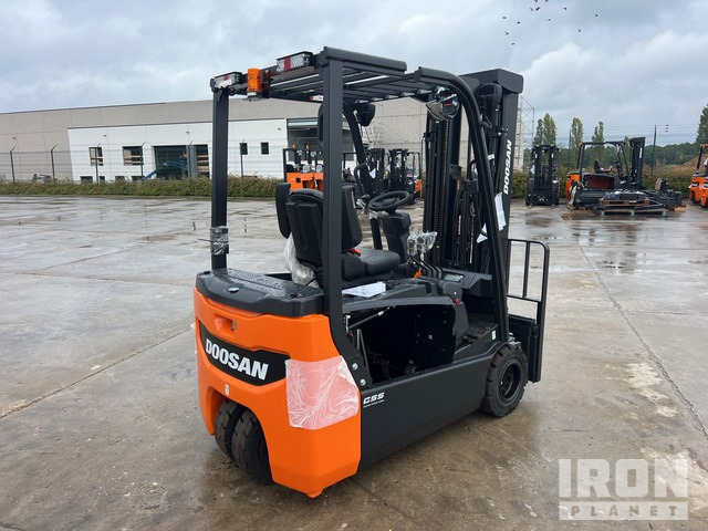 2023 Doosan B20T-7 PLUS 2000 kg Chariot Elevateur Elect ... Electric Forklift - Electrostivuitor: Foto 4 2023 Doosan B20T-7 PLUS 2000 kg Chariot Elevateur Elect ... Electric Forklift - Electrostivuitor: Foto 4