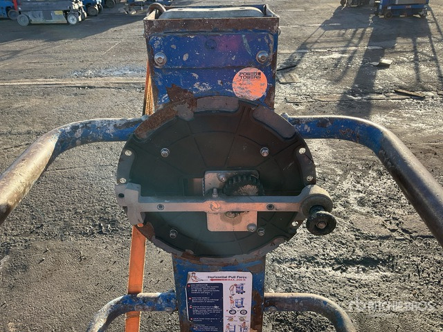 2015 Power Tower Peco Vertical Mast Lift - Platformă verticală: Foto 5 2015 Power Tower Peco Vertical Mast Lift - Platformă verticală: Foto 5