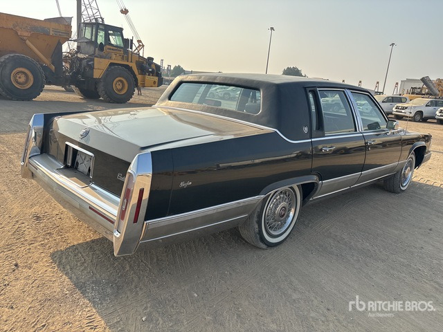 1990 Cadillac Brougham Automobile - Automobil: Foto 3 1990 Cadillac Brougham Automobile - Automobil: Foto 3