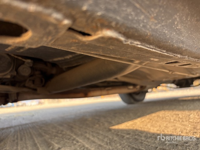 1990 Cadillac Brougham Automobile - Automobil: Foto 5 1990 Cadillac Brougham Automobile - Automobil: Foto 5