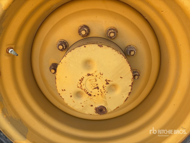 2012 Cat CS-533E Smooth Drum Compactor - Compactor: Foto 5 2012 Cat CS-533E Smooth Drum Compactor - Compactor: Foto 5