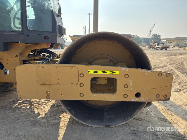 2012 Cat CS-533E Smooth Drum Compactor - Compactor: Foto 4 2012 Cat CS-533E Smooth Drum Compactor - Compactor: Foto 4